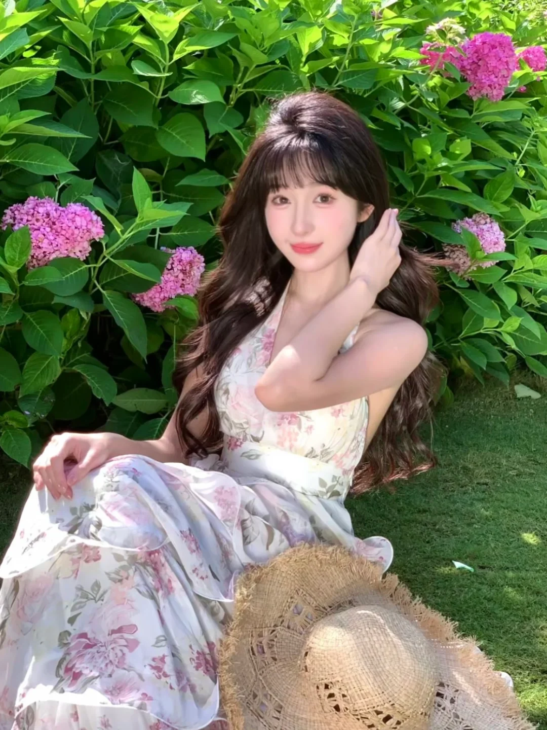 存一些草坪氛围感拍照姿势💐
