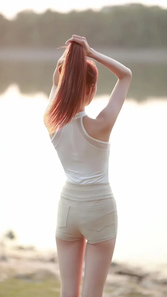 长发与夕阳的浪漫