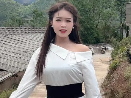 贵州一支花，现在未成家
