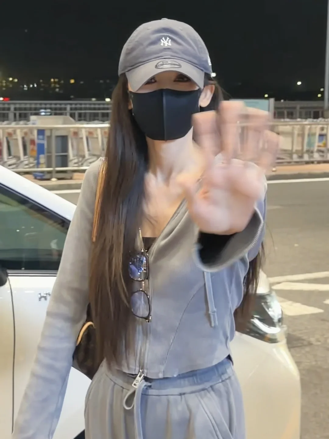 好喜欢娜扎的机场穿搭！！每一套都好好看