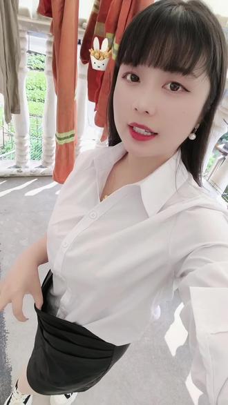 学会妥协接受自己的缺点展现自己的优点！  会与不会不都是在于一个字“学”