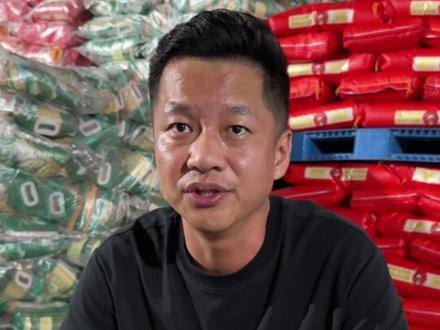 青岛一百位创业者的故事 年少不知父母恩，半生糊涂半生人。
