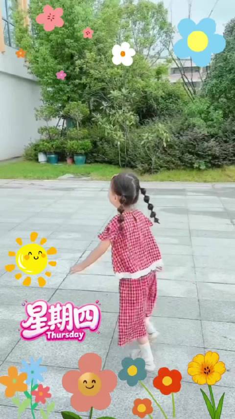 👧🏻小朋友幼儿园中班，开学第一周“上学记”‼️（只有3天，因为第一天兴奋的忘记拍了…）每天早上给她梳