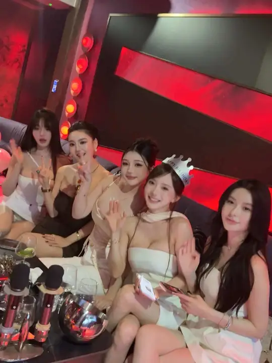 小事随便闹，大事你往姐姐身上靠