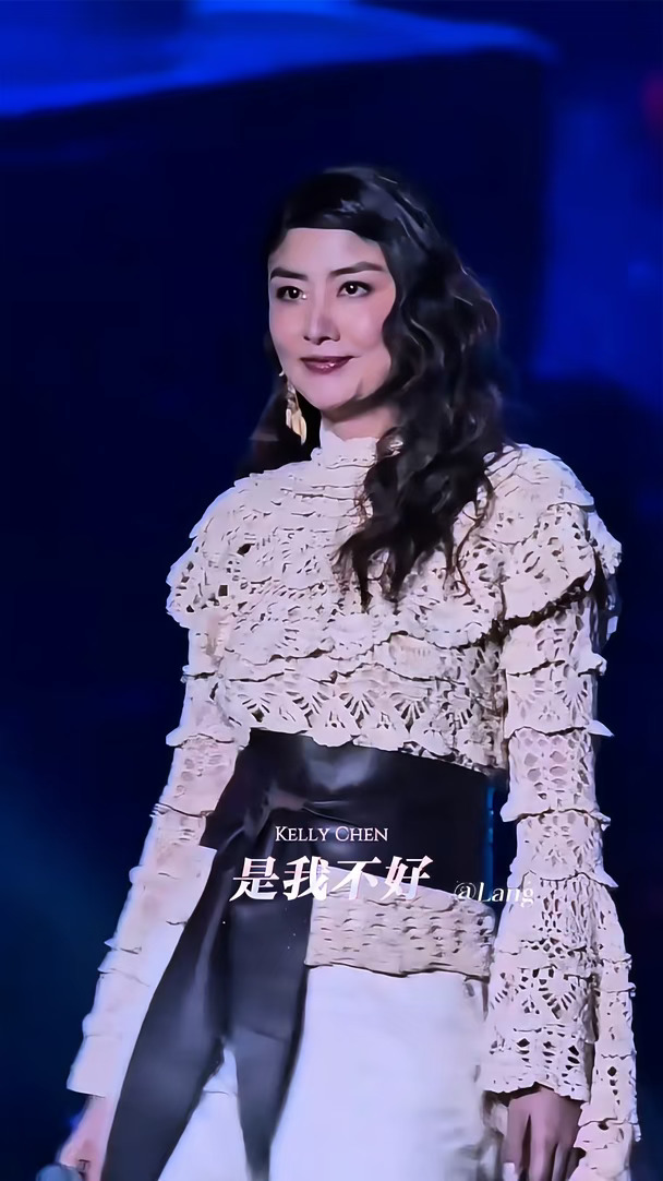 今晚【声名大造】Kelly解锁了《是我不好》