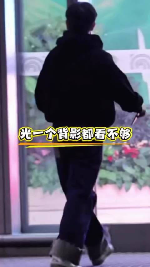 #孙颖莎出发蒙彼利埃备战冠军赛##WTT[超话]#莎莎已经动身奔赴蒙彼利埃，踏上这趟冠军赛的征程