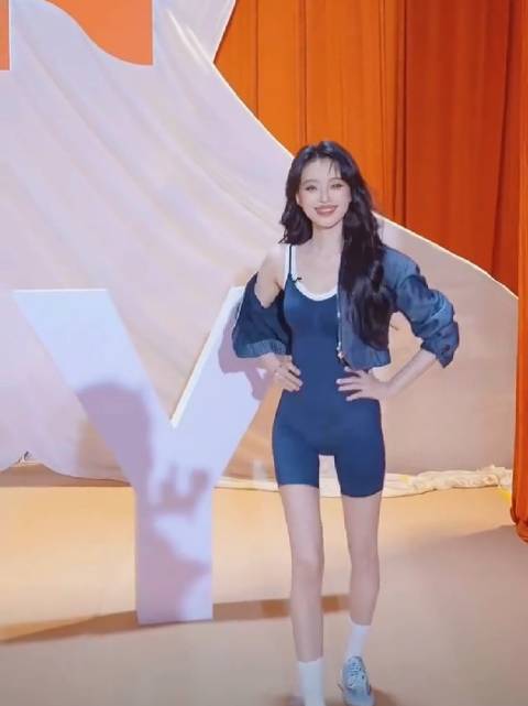 孙怡内衣[舔屏] ​