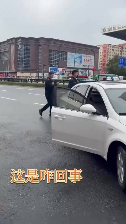 #吉林身边事#2026年10月5日，吉林市百货大楼门