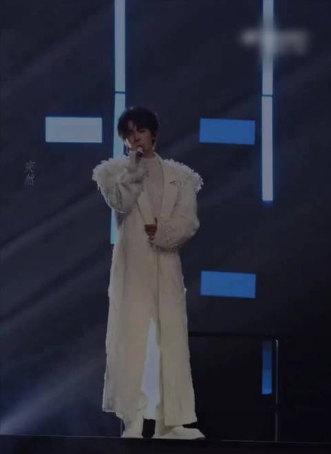 【刘宇“且听风吟”直拍，舞台封神！】大风声里，刘宇在