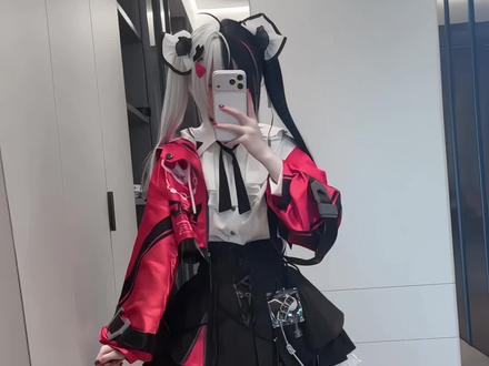 所有人开始吟唱