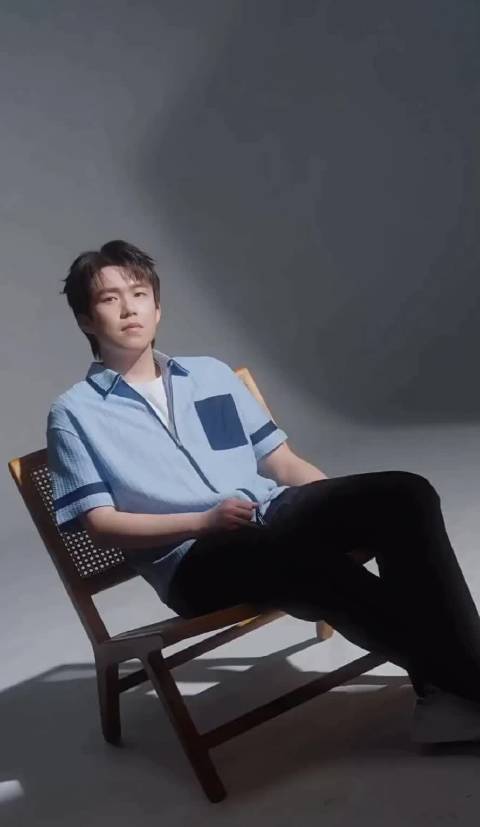 #王楚钦因伤退赛# 王楚钦因伤退出WTT蒙彼利埃冠军赛， 这也是亚运会之后， 他继北京中国大满贯之后