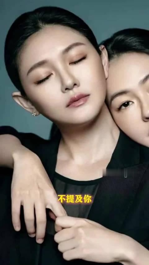 #小s去伦敦看了大s纪念长椅# 看着现在的你，仿佛姐姐从未真正离开。 ​