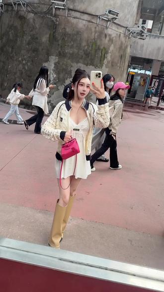 我日子过得爽得要命，谁在乎你那些三言两语