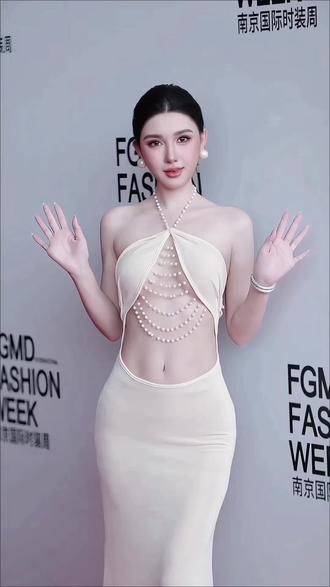 嘉宾红毯