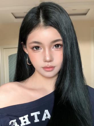 怎么打一下就变妆了呢
