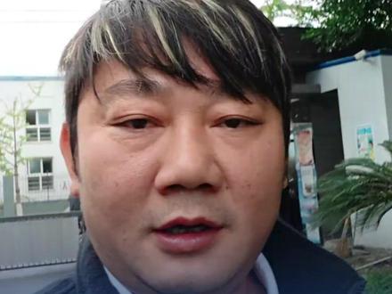 #“我已经把我妈拉黑了”  张雪这句狠话，真正指向的其实不是母亲。#精选主播说  #媒体精选计划 #