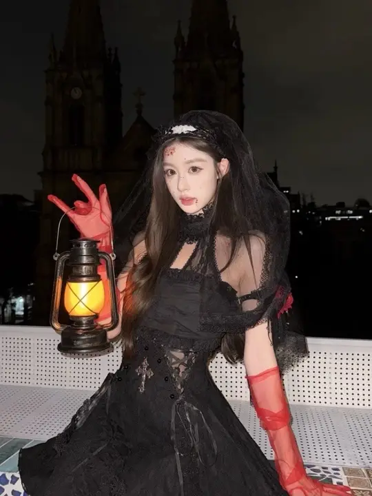 ℌ𝔞𝔩𝔩𝔬𝔴𝔢𝔢𝔫 ˖ 🩸🕯️见习魔女～