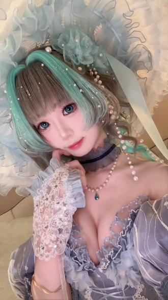 决定了，漫展出艾莉丝