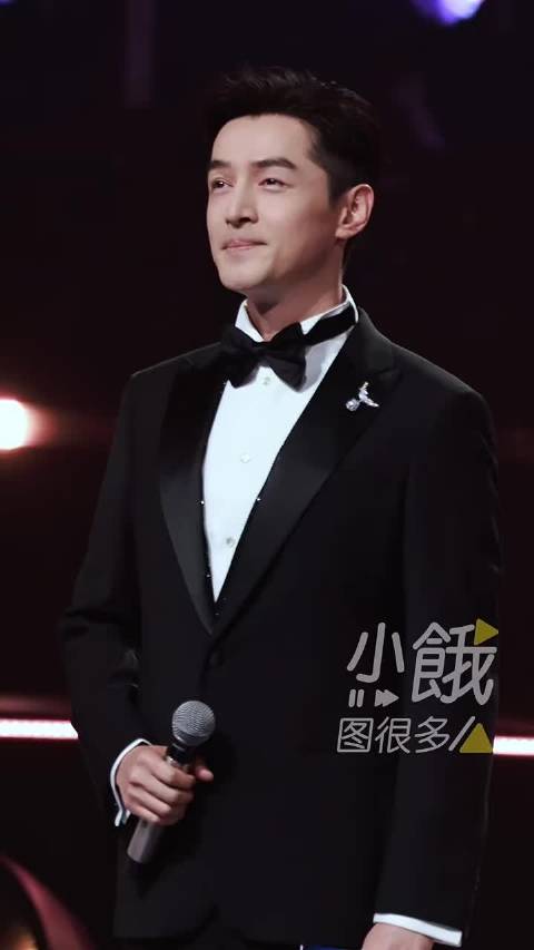 #胡歌3岁女儿近照#靓绝大湾区的主持人胡歌