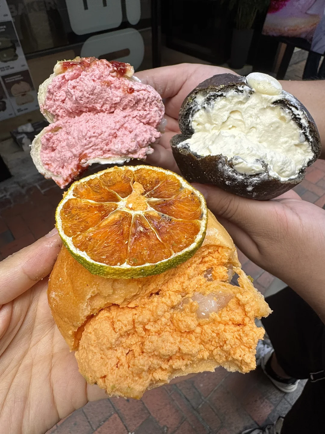 香港尖沙咀震撼美味忌廉面包