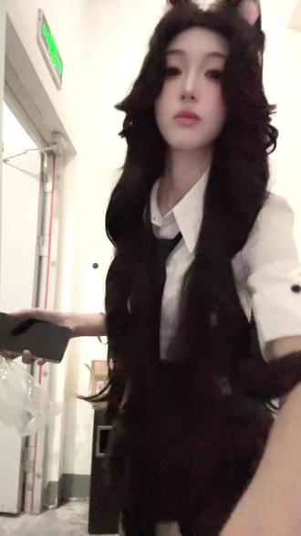 来我直播间刷点吧