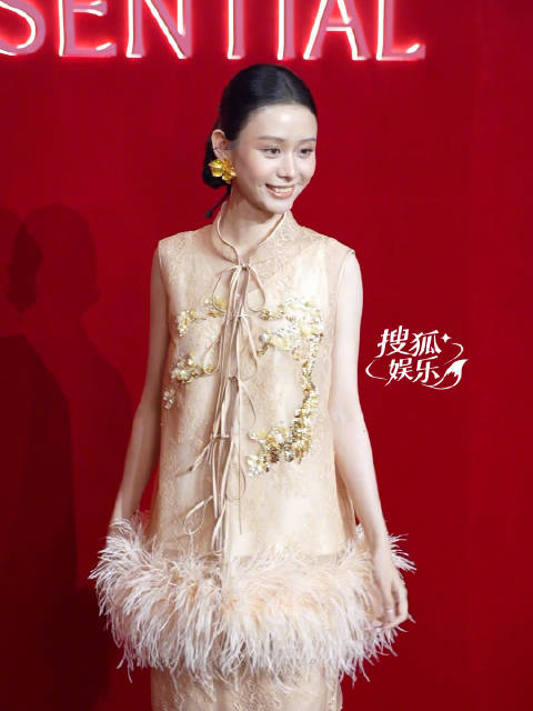 #王晓慧活动状态##王晓慧状态# 王晓慧这个活动状态真不错~好漂亮  ​​​