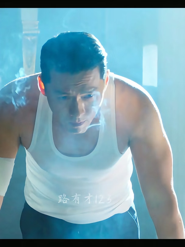 烟雾缭绕之下 全是野心与算计