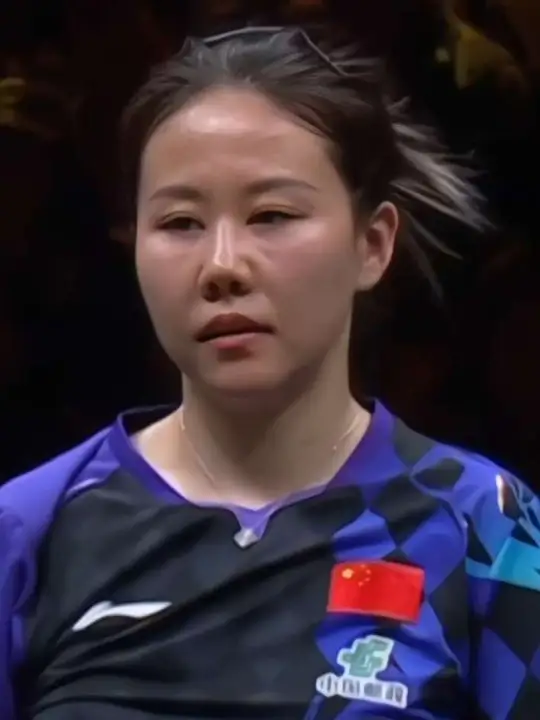 陈幸同1:4不敌佐藤瞳无缘女单决赛，输球后满眼透着遗憾和不甘，打削球实在太累了。