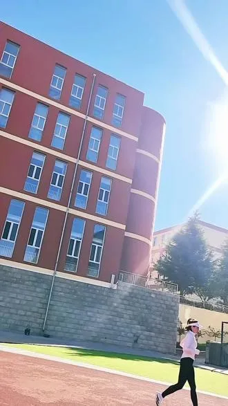 万般蹉跎，请继续保持专注    ‍♀️