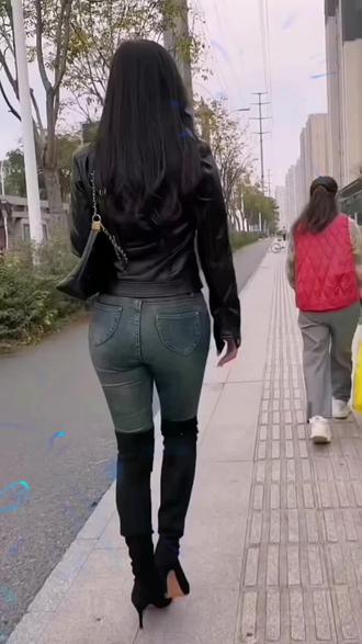 街拍牛仔裤穿搭