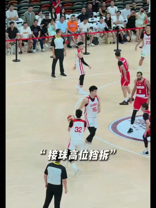 李悦洲和焦泊乔的这个戈塔特挡拆配合太流畅了[快哭了]看着赏心悦目