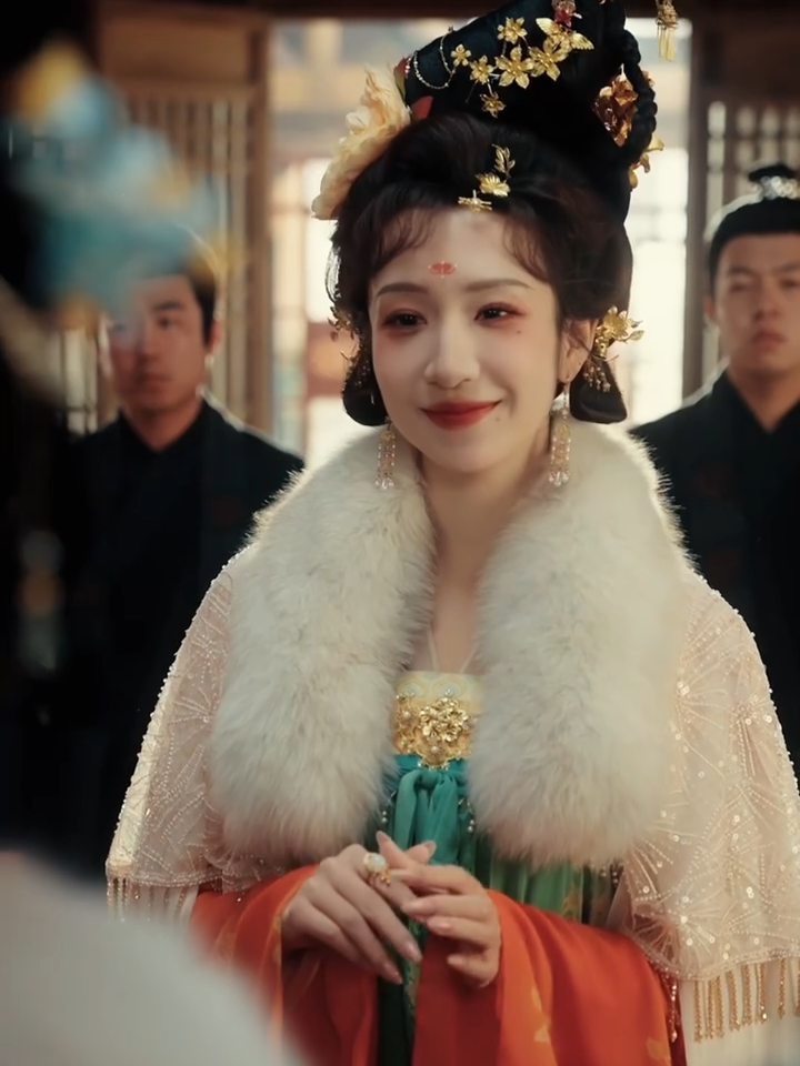 雪夜三岁女童濒死，天界福星神魂觉醒，镇北王妃救下她