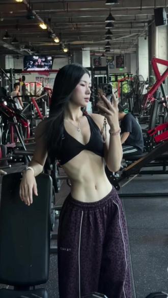 姐妹们，力量训练连肌酸都不敢喝，那你一定会多走很多弯路