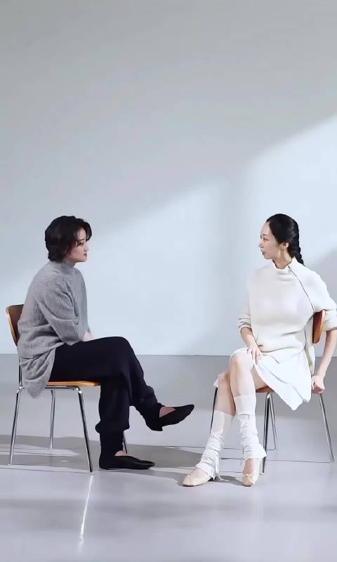 从张家齐妈妈到麦子让女儿放弃芭蕾这些天被张家齐妈妈刷屏的同时