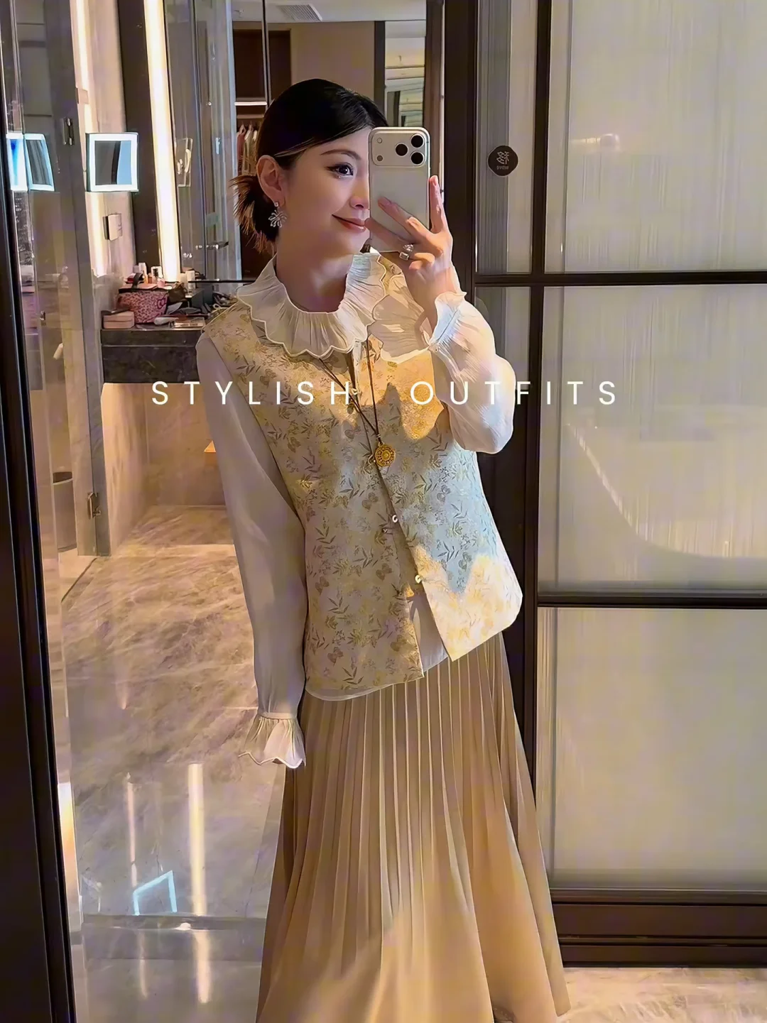 💛🍋💛🍋💛🍋💛淡金色订婚新中式ootd..