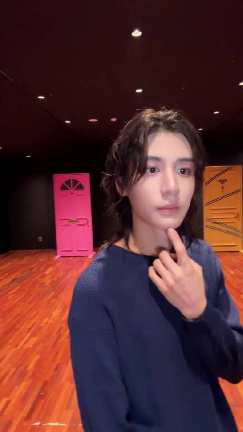 leehan金桐儇[超话] 👑金桐儇1020生日快乐 261020 Tiktok更新相关真的🎂🧭入坑
