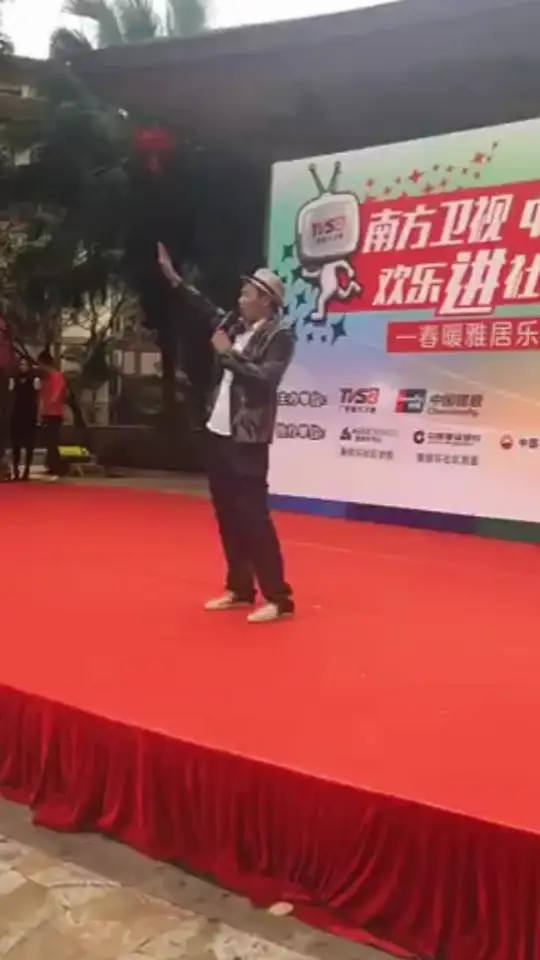 七十二家房客少了刘定坚真的少了很多欢乐。退圈养好身体再回幕前吧。。🤣怀旧视频分享