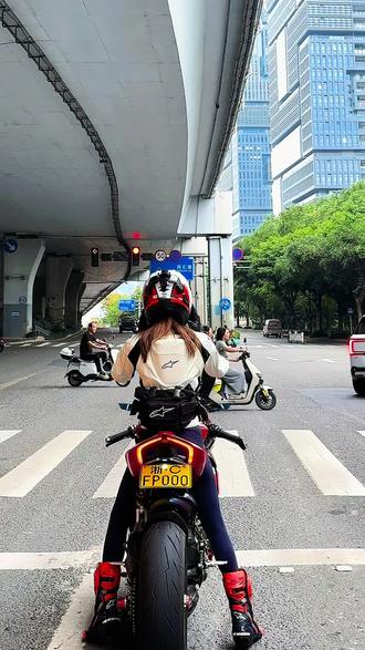 申请强制脱离当前剧情