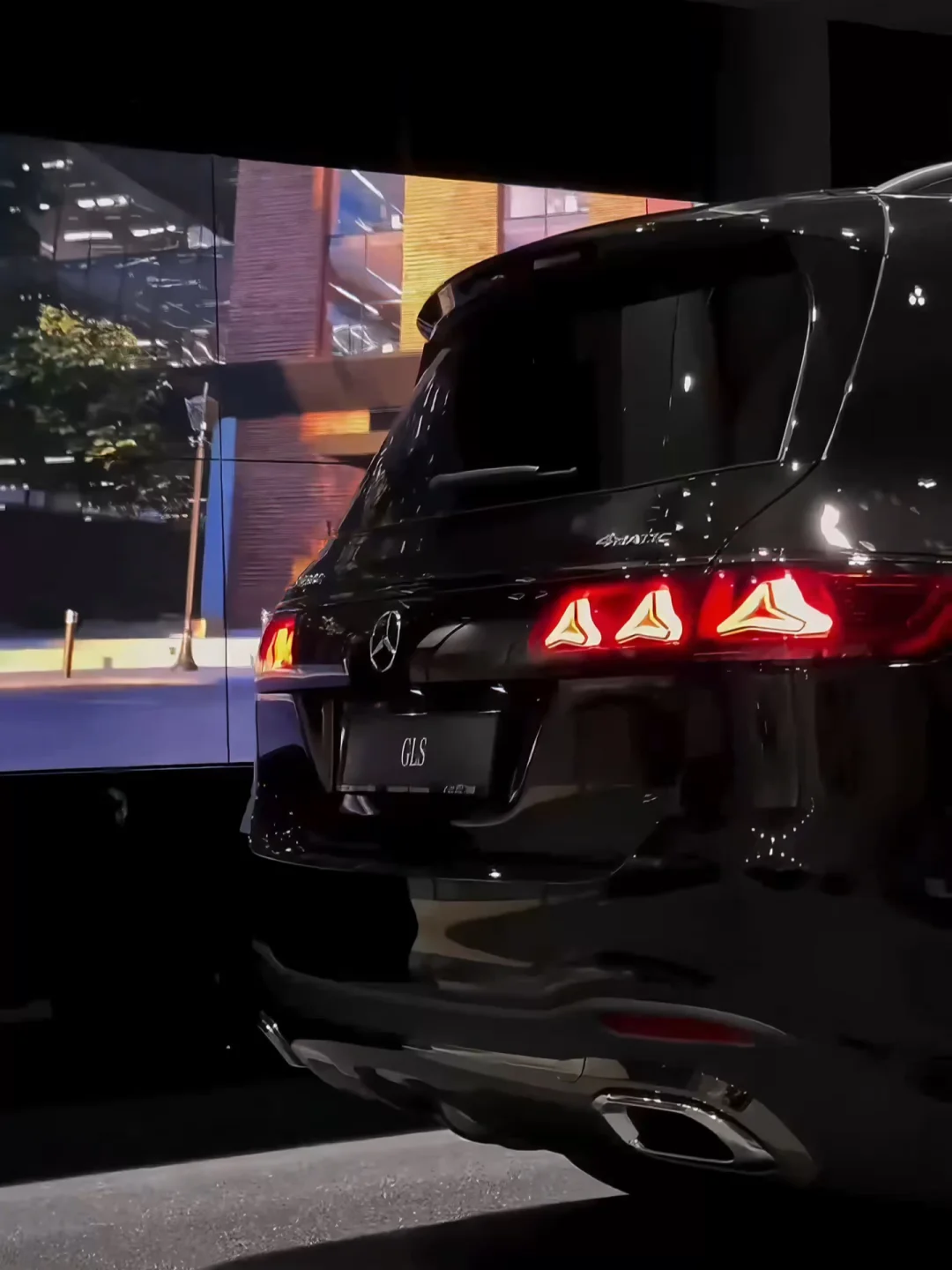 全新Mercedes-Benz GLS 奢侈，设定标准❗️