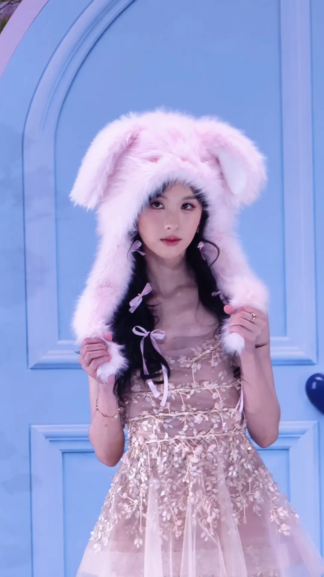 粉色兔子警官🐰