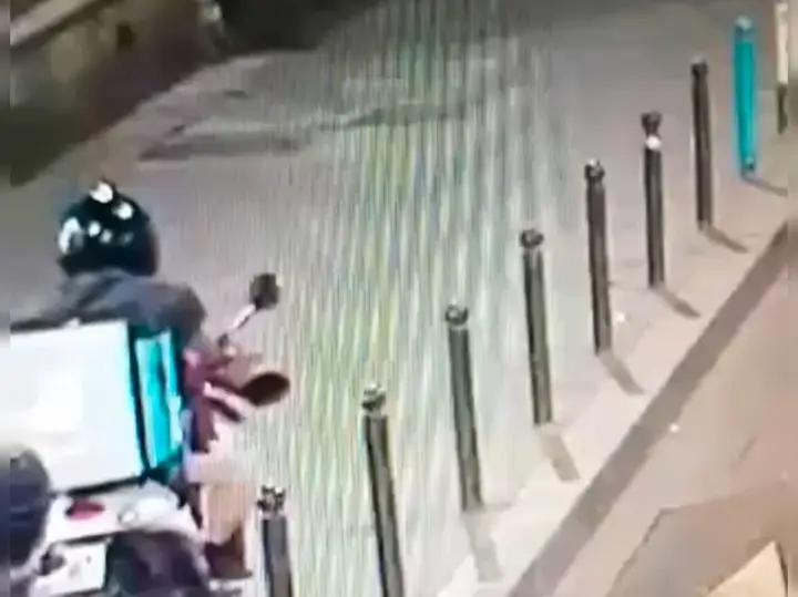 猝不及防的倒霉瞬间。