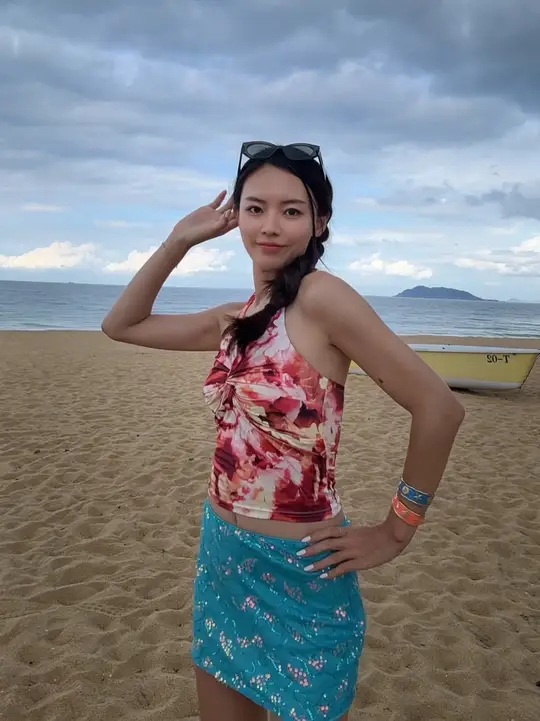 海边就是要活力四射   ☀️沙滩🏖