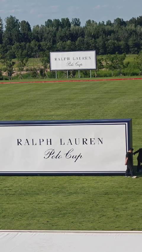 第一次现场看马球比赛 感谢拉夫劳伦邀请，Raph Lauren Polo Cup 堪比大型文体活动。