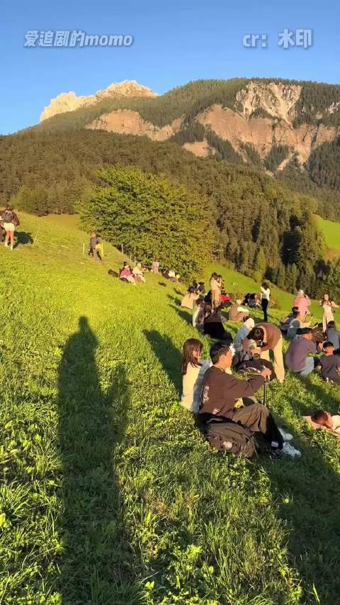 像蒲公英一样散开：国庆被中国人包场的地球