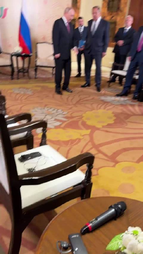 俄罗斯总统普京与埃及总统塞西举行会谈！