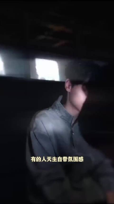 台上生人勿近，台下温柔自在：田栩宁用多面气质刷新“天菜”认知  ​​​