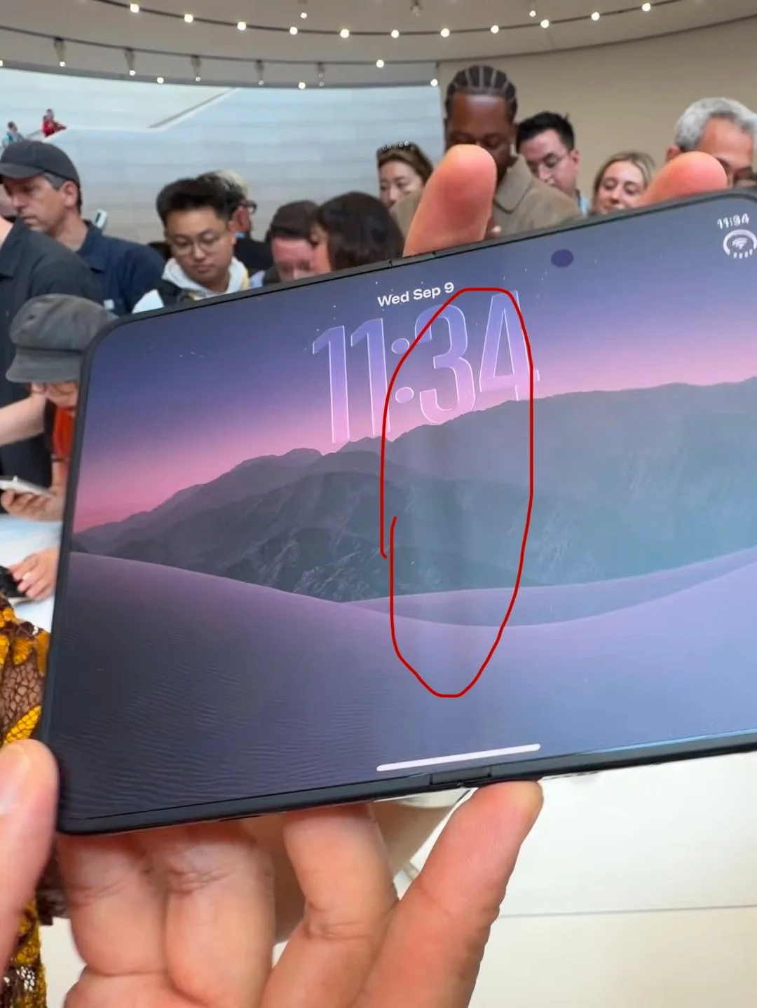 iPhone Duo有没有折痕其实不重要