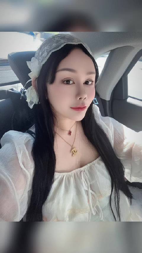 爱我：江南有二乔，河北甄宓俏  ​​​