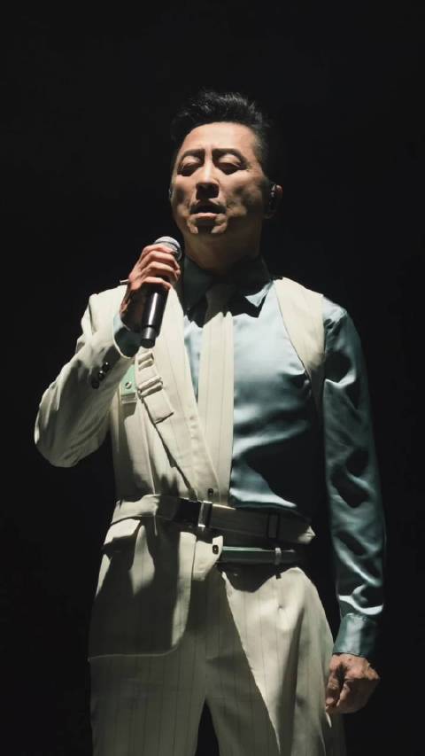 #庾澄庆在歌手上这么唱还会淘汰吗##庾澄庆早这么唱就不会一轮游了# 演唱会现场见证双版本惊喜