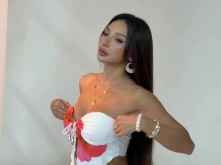 🌸
